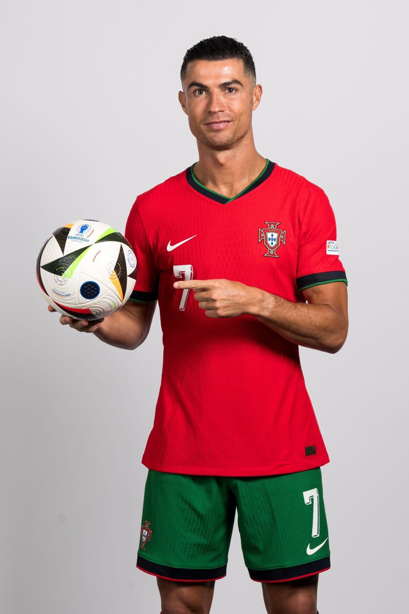 RONALDO #7 Portugal Jersey EURO 2024 Home Ronaldo OFFICIAL UEFA EURO 2024 photo shoot: